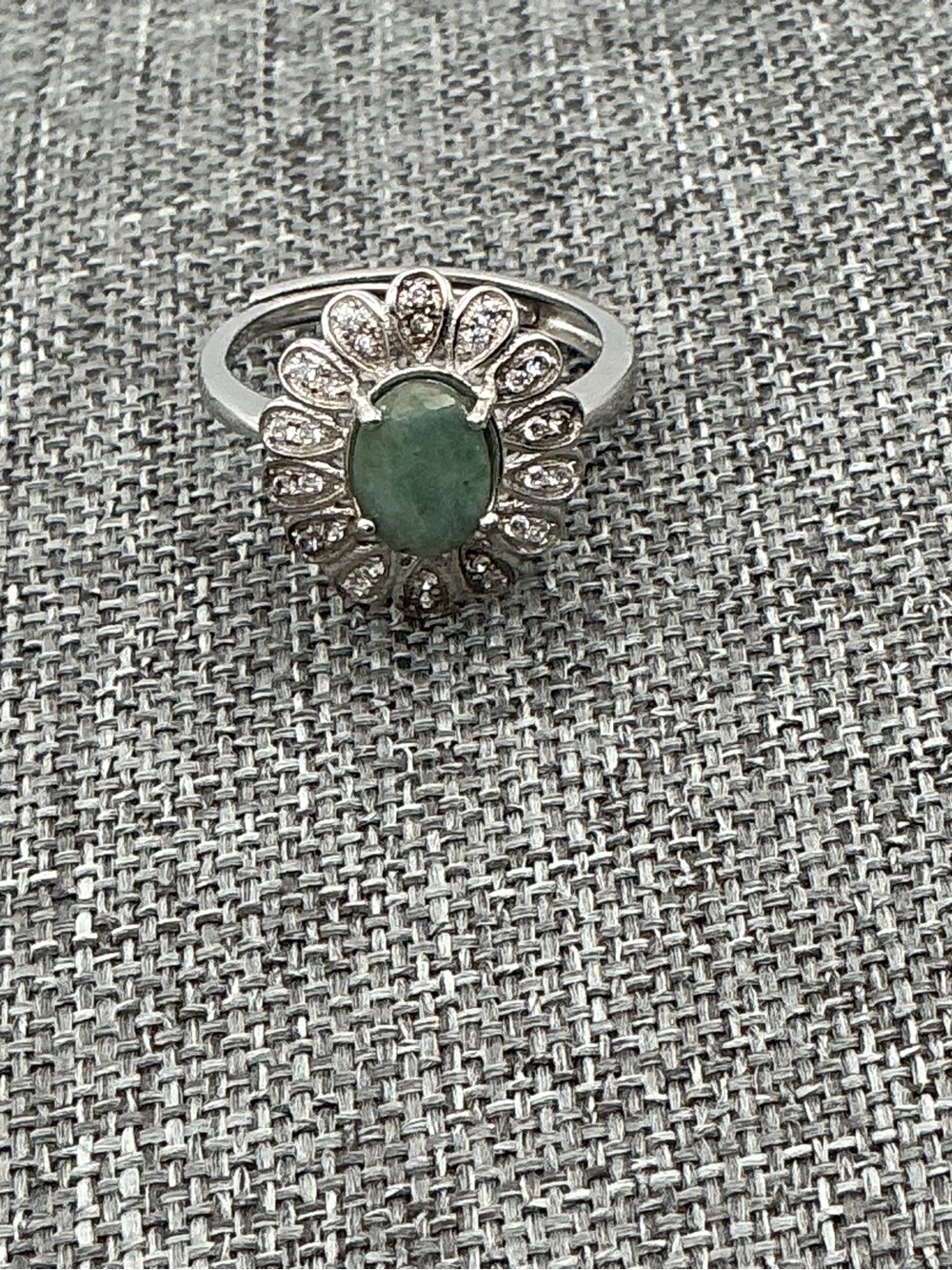 Green Emerald Gem-flower Sterling Silver Halo Ring